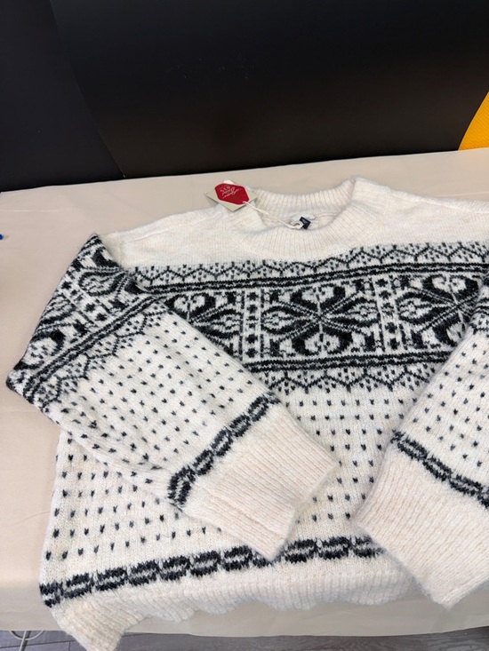 Universal Thread Cream and Black Nordic Pattern Knit Sweater plus size XL new - Picture 4 of 6
